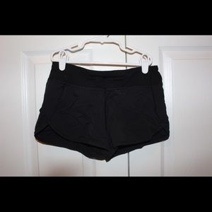 black ivivva speedy short